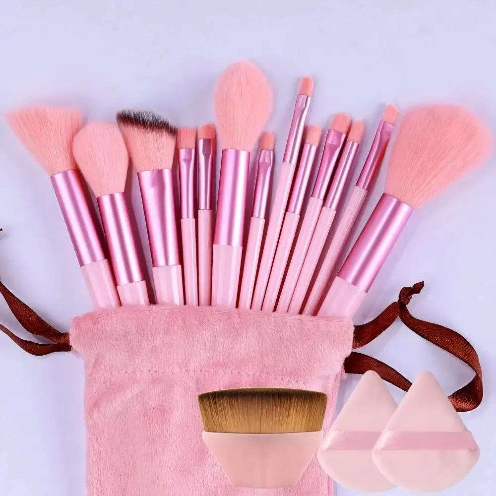 Conjunto de pincéis de maquiagem macios e fofos, profissionais, cosméticos.