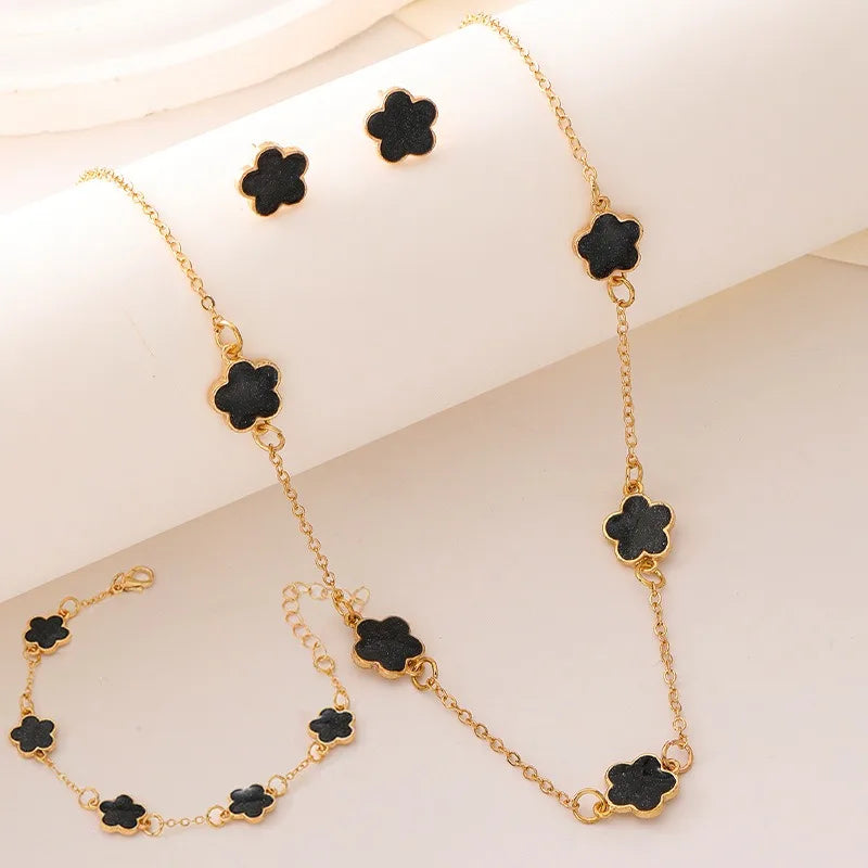 Conjunto de 3 peças de colar e pulseira com flor de cinco pétalas da sorte, conjunto de brincos para mulheres